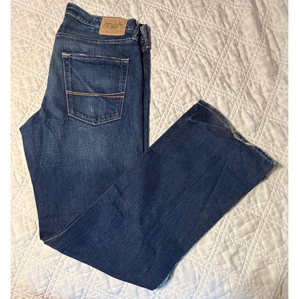 Abercrombie & Fitch Kilburn low rise bootcut Jeans Mens 34x34 Blue Distressed